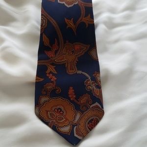 ✋REINE SEIDE✋ AMAZING TIE  ( only bundle of 3)